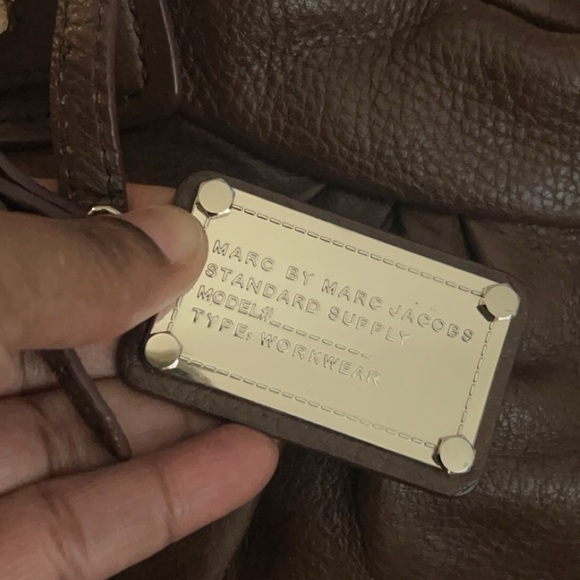 MARC by MARC JACOBS - Picture 3 of 7